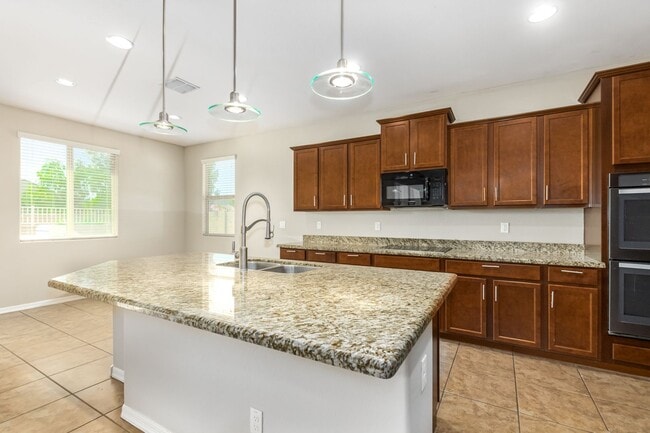 Photo - Beautiful 4 bedroom 2.5 bathroom home with...