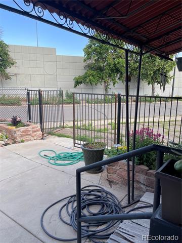 Photo - 3452 Lipan St