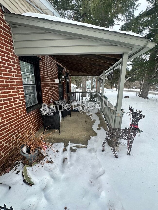 Photo - Three Bedroom, Country Setting