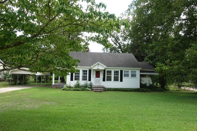 Photo - 2019 Old Reidville Rd House