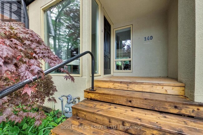 Photo - 140 Helendale Ave