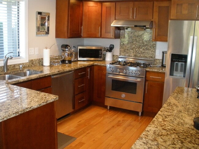 3219 8th Ave W