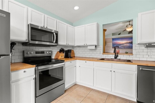 Photo - 1323 Daniels Cove Dr