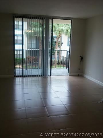 706 Executive Center Dr Unidad 24