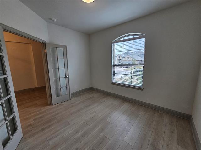 Photo - 3216 Southampton Dr