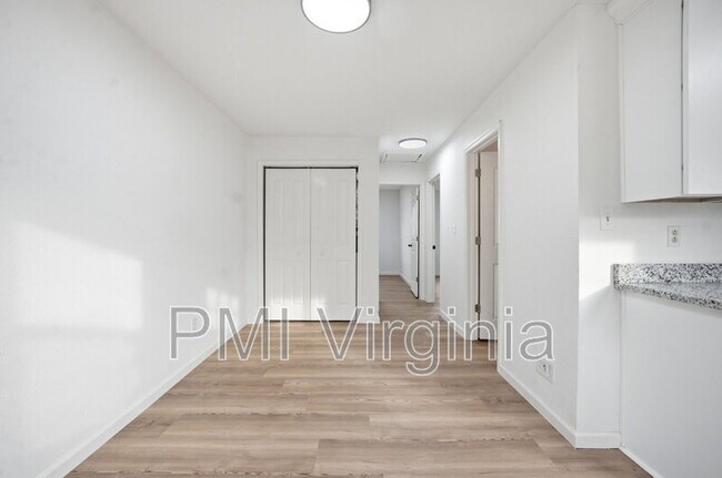 Photo - 2644 McKann Ave