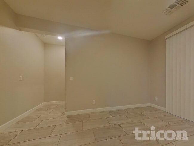 Photo - 17142 W Seldon Ln