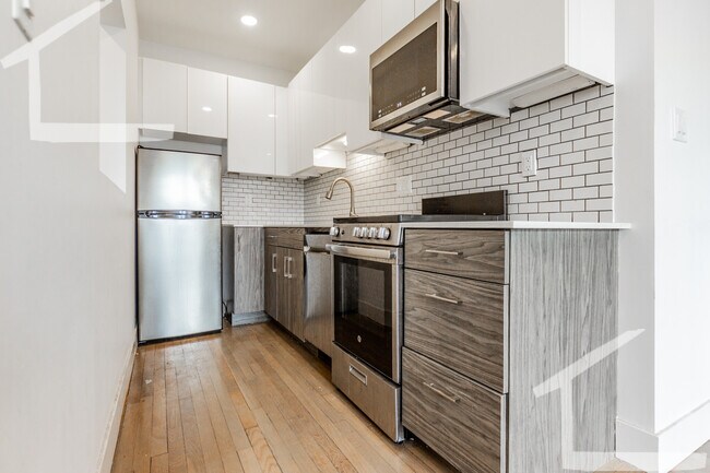 Photo - 11 Peterborough St Unit 10