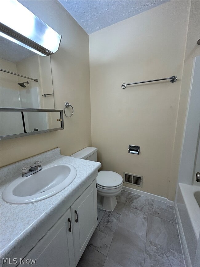 Photo - 131 Orchard Dr Unit A