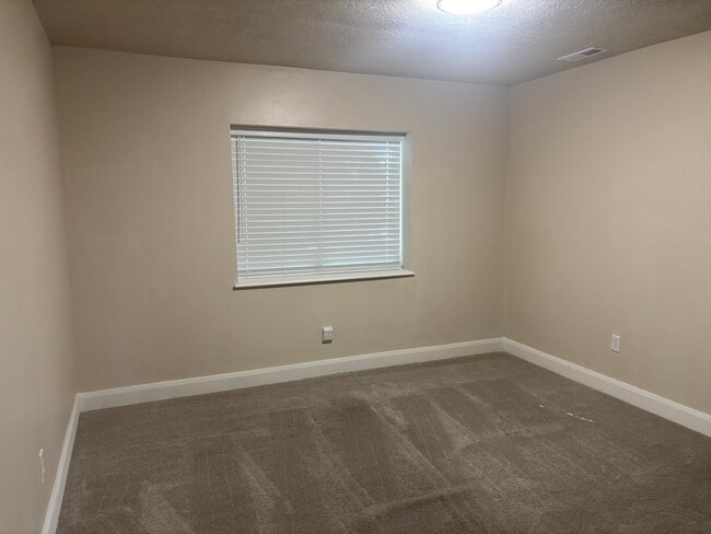 Photo - 2651 Stonebury Loop Rd Unit Spacious Basement Apartment