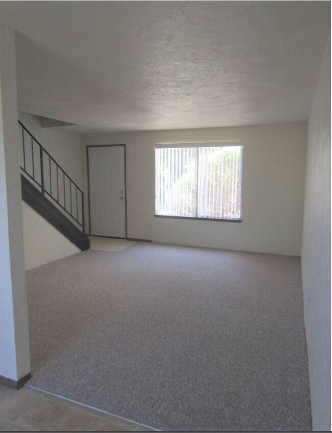 Photo - 1035 NW 27th St Unit D