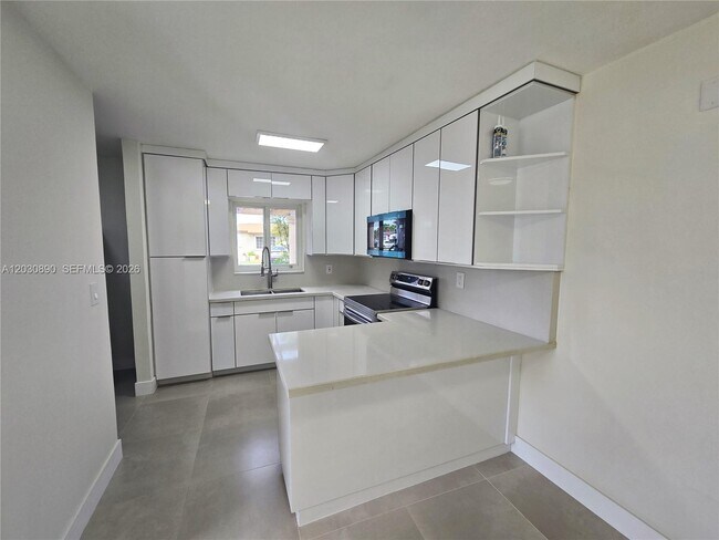 Photo - 8891 SW 36th St Unit 8891