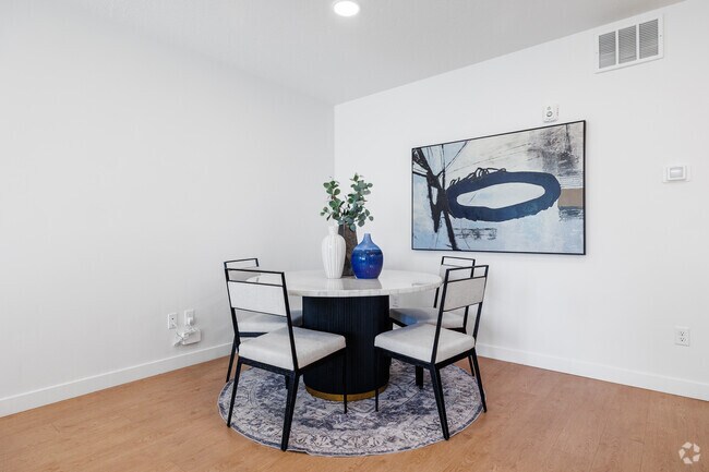 2BR, 2BA - 1,216SF - Dining Room