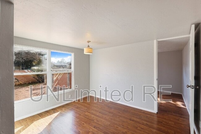 Photo - 3460 E Colorado Dr