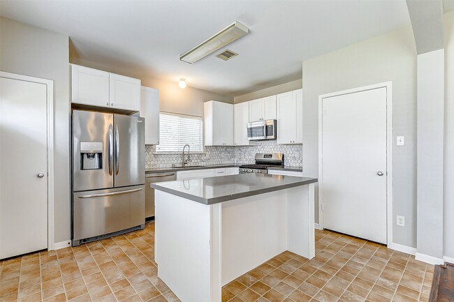 Photo - 20907 Hall Colony Ct