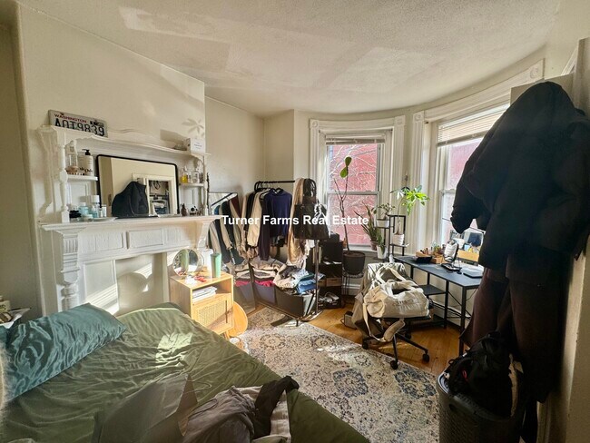 Photo - 3 Warwick St