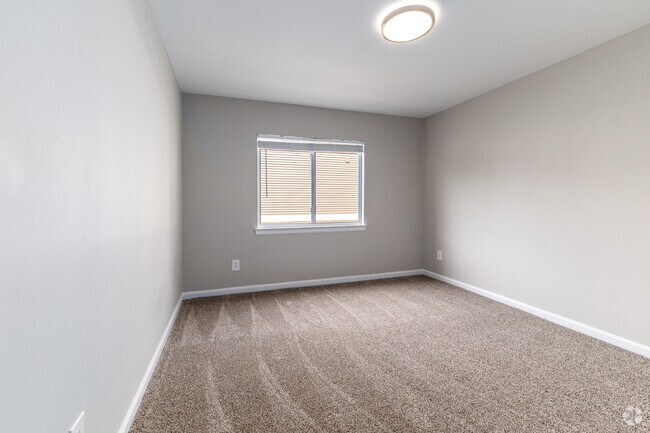 2BR, 2BA