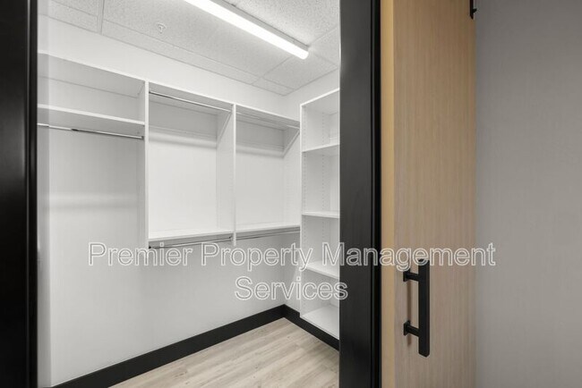 Photo - 2310 First Ave N Unit #501