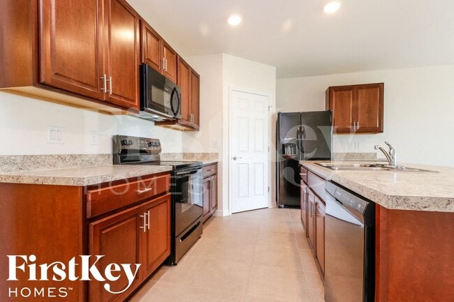 Photo - 2718 SW 8th Ct