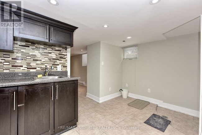 Photo - 9 Southview Ave