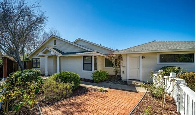 Photo - 887 Marigold Ct Unit Marigold Court