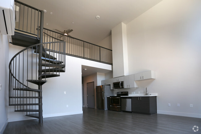 Interior Photo - The Hardin Rental