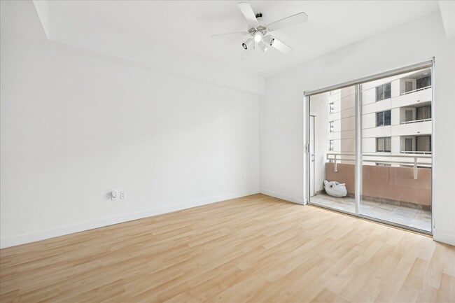 Photo - 3505 Sage Rd Unit 1106