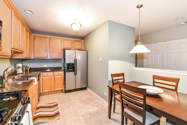 Photo - 9440 S 51st Ave Unit 413