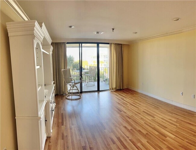 Photo - 1 Marina Dr Unit 303 A