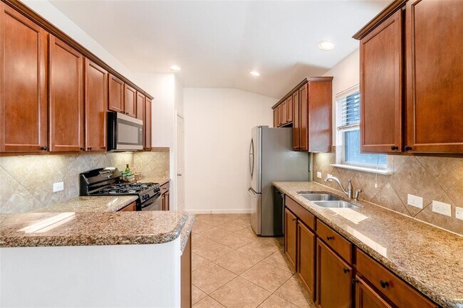 Photo - 1310 Sunny Meadows Loop