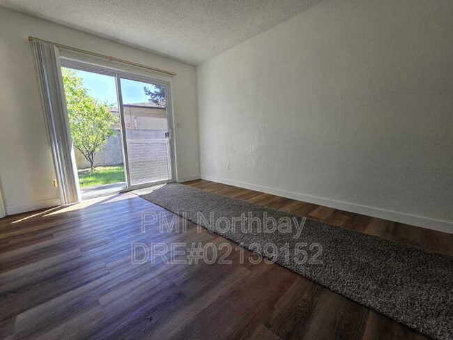 Photo - 1152 Hartford Pl