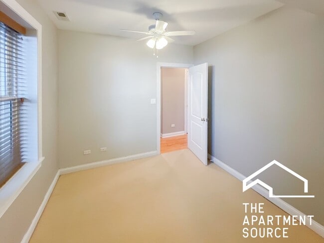 Photo - 1636 W Grace St Unidad 1