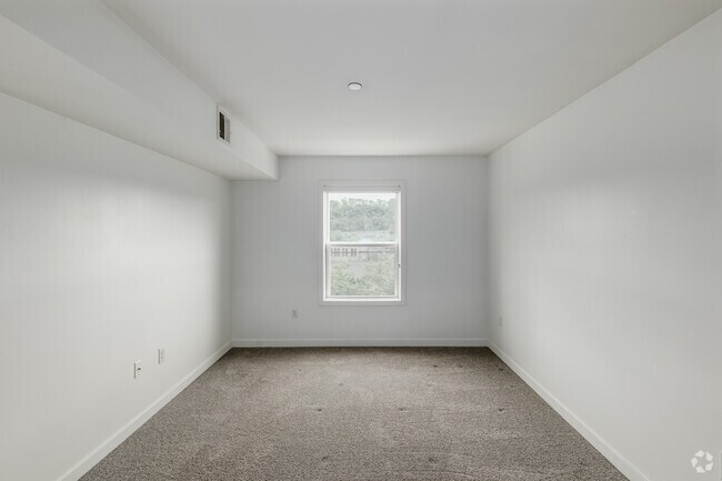 Citron 1BR, 1BA - 678SF - Bedroom