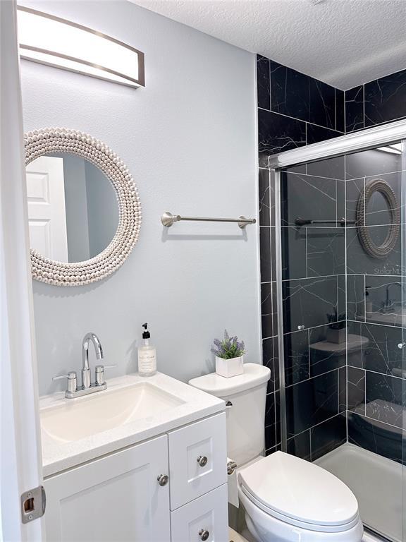 Photo - 409 W Carroll St