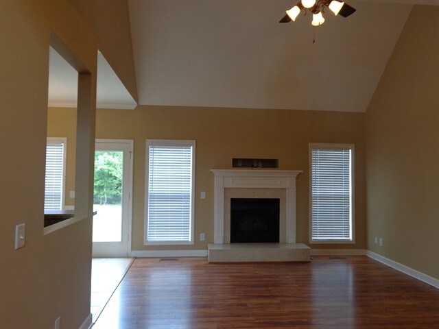 Photo - 227 Rockytop Trl