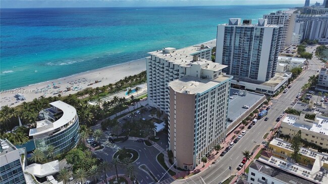 Photo - 2899 Collins Ave Condo Unit PH F