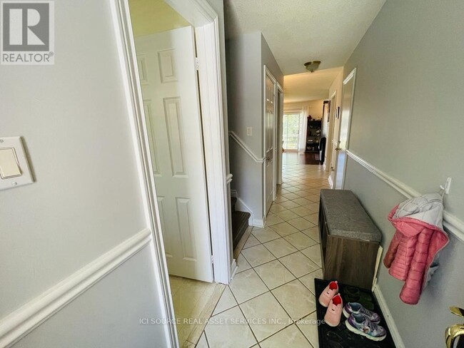 Photo - 2880 Headon Forest Dr