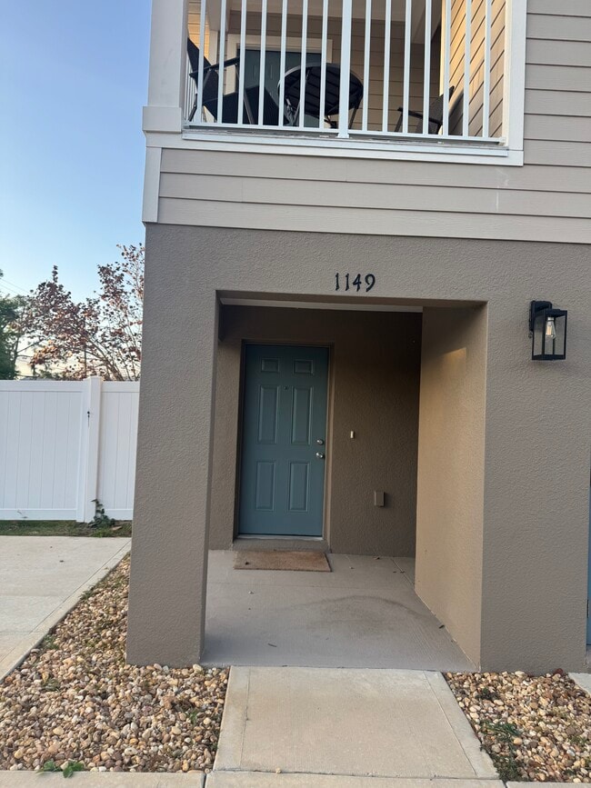 Building Photo - 1149 Sycamore St Unit 1149