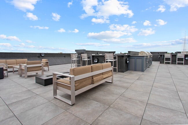 Roof Top Lounge