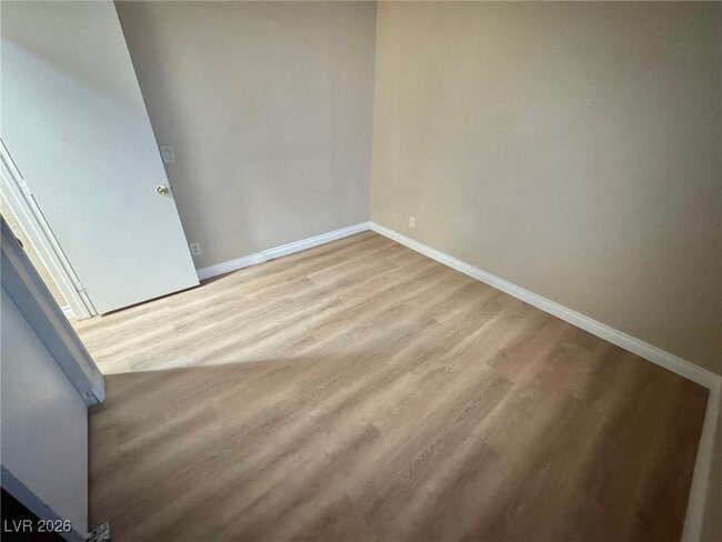 Building Photo - 1928 Bookbinder Dr