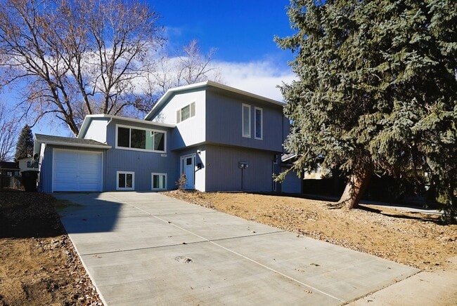 Building Photo - 1225 S Coffman St