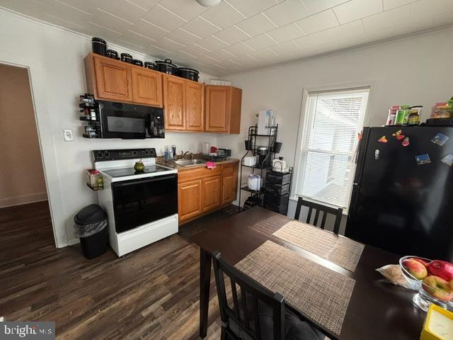 Photo - 112 N 3rd St