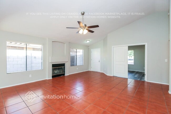 Photo - 74 S Crestview St