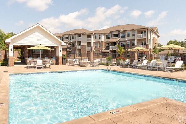 Building Photo - Overlook at Farragut Rental