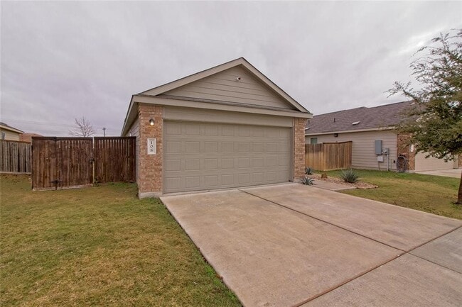 Photo - 108 Circle Wy
