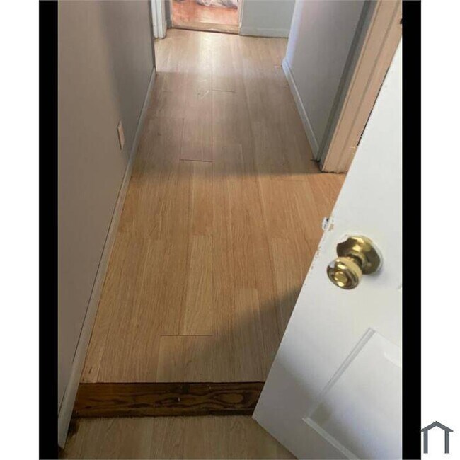 77 York Ave Unit A