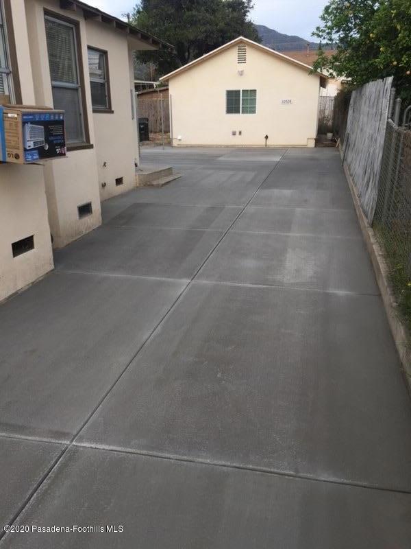 Photo - 10528 Langmuir Ave