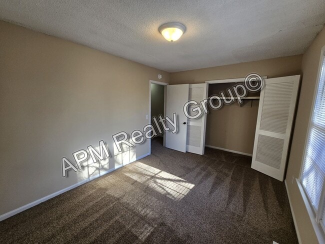 Photo - Two Bedroom in Harbison