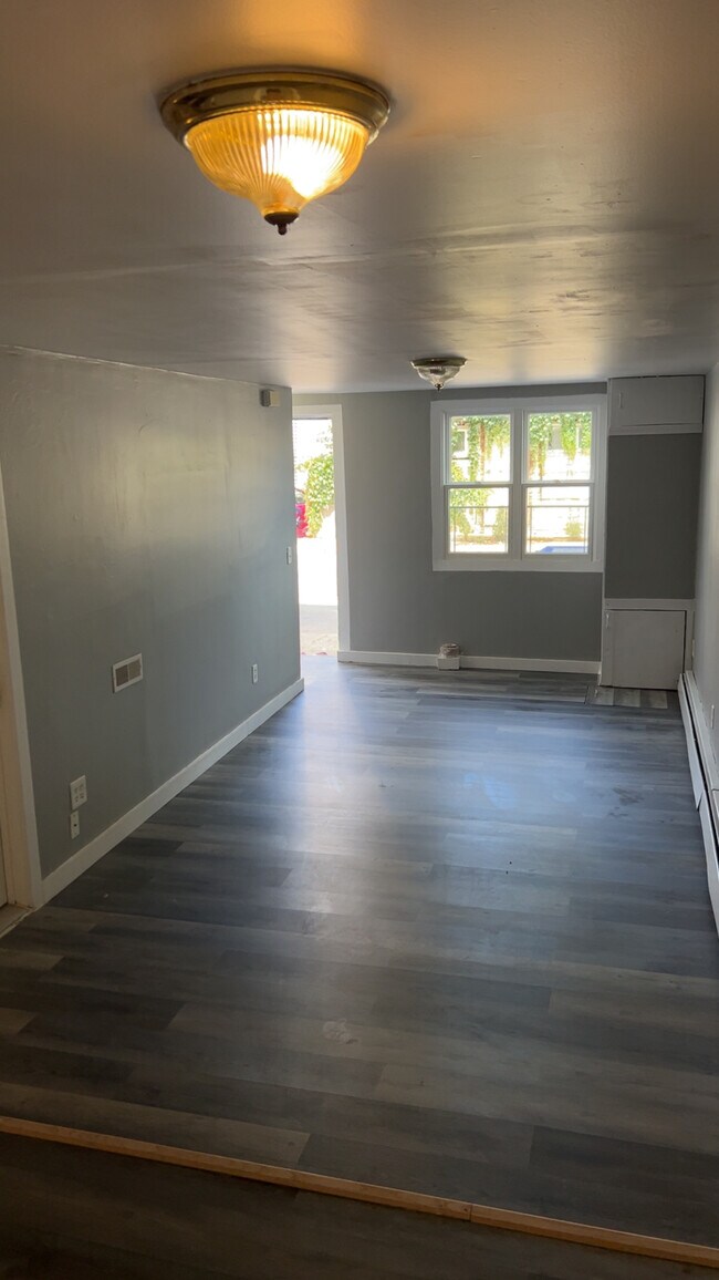 Photo - 83 Terrace Ave Apartments Unit 1