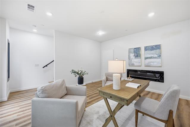 Photo - 1920 Caddo St Unit 204